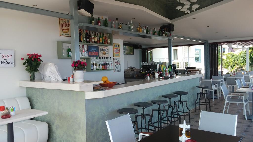 Princess Irini Sea Front Aparthotel Rethymno Exterior foto