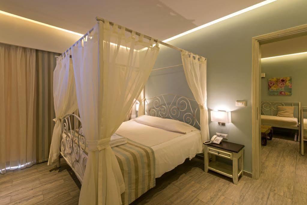 Princess Irini Sea Front Aparthotel Rethymno Exterior foto